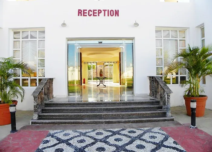 Hotel Grand Halomy 3*
