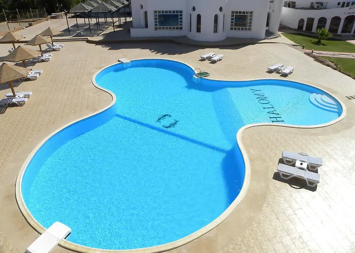 Grand Halomy Hotel 3*