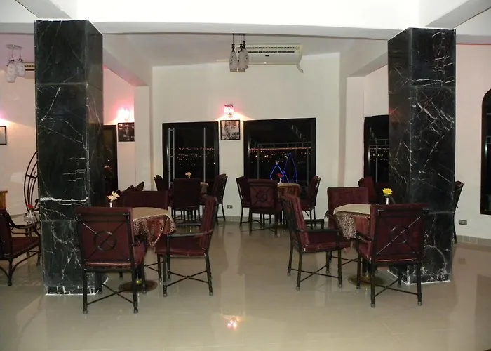Hotel Grand Halomy